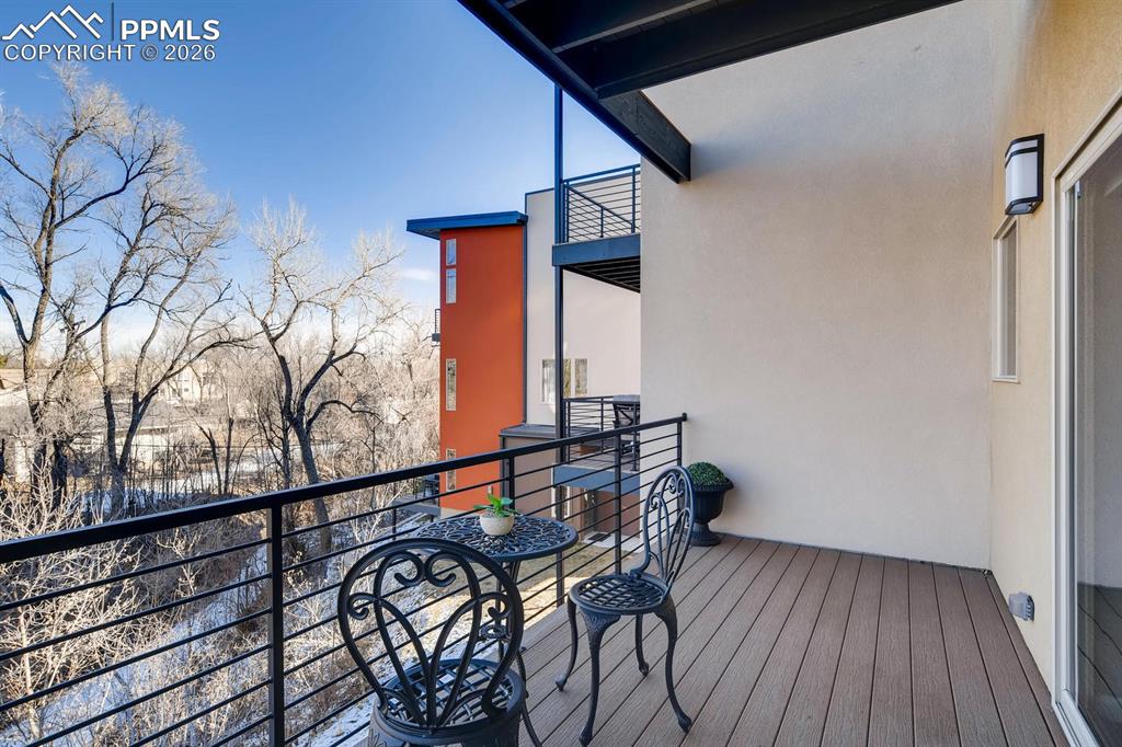 Deck off of living room