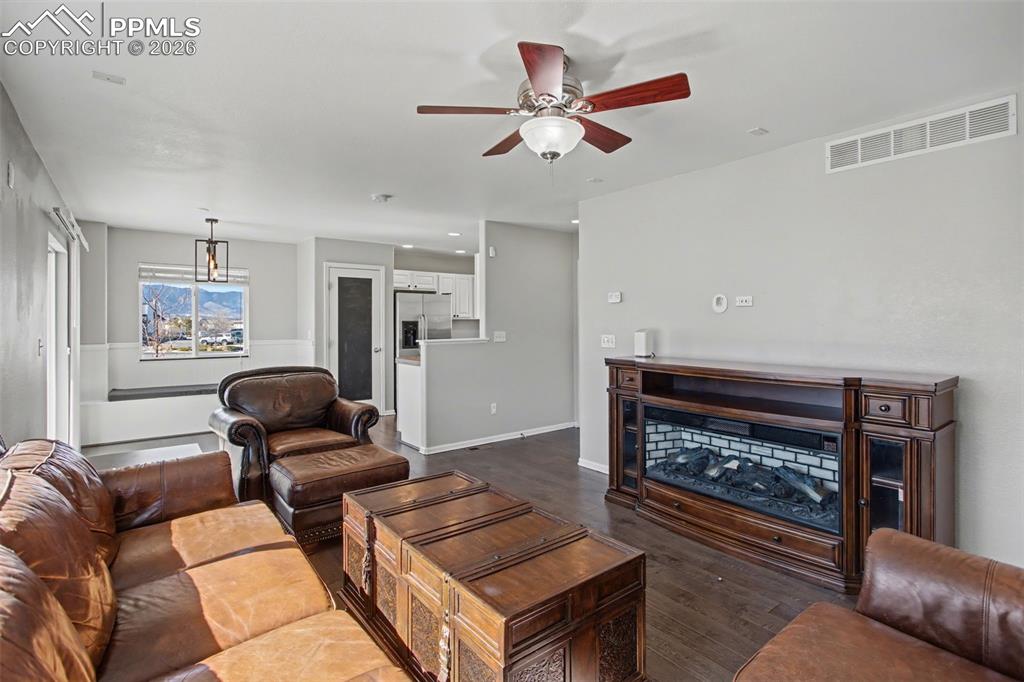 Open Main Level Floor Plan 