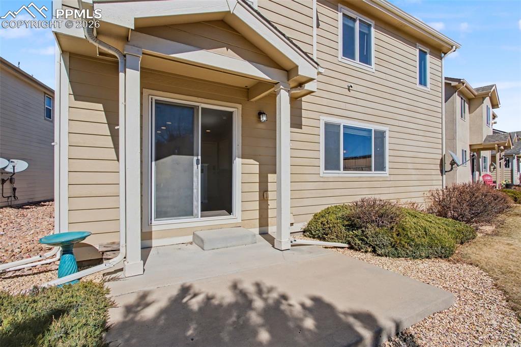 Great Views of Pikes Peak from Rear Patio
