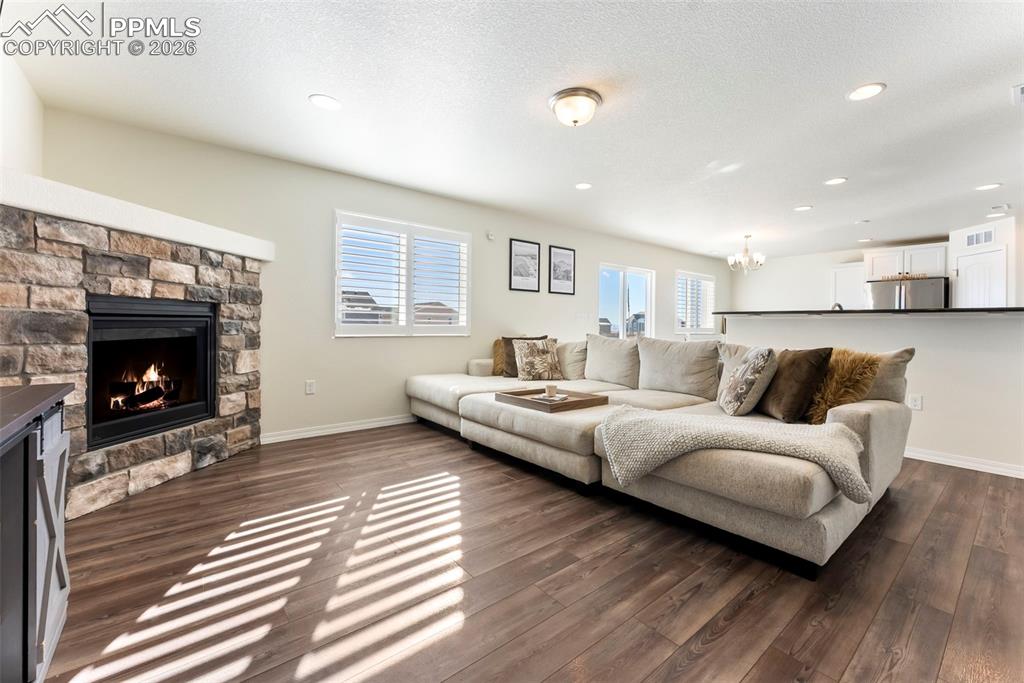 Plenty of natural lighting