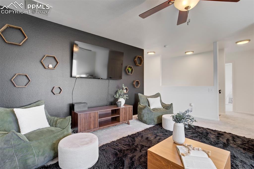 Extra space upstairs that’s perfect for relaxing, working, gaming, or hiding from the rest of the house.