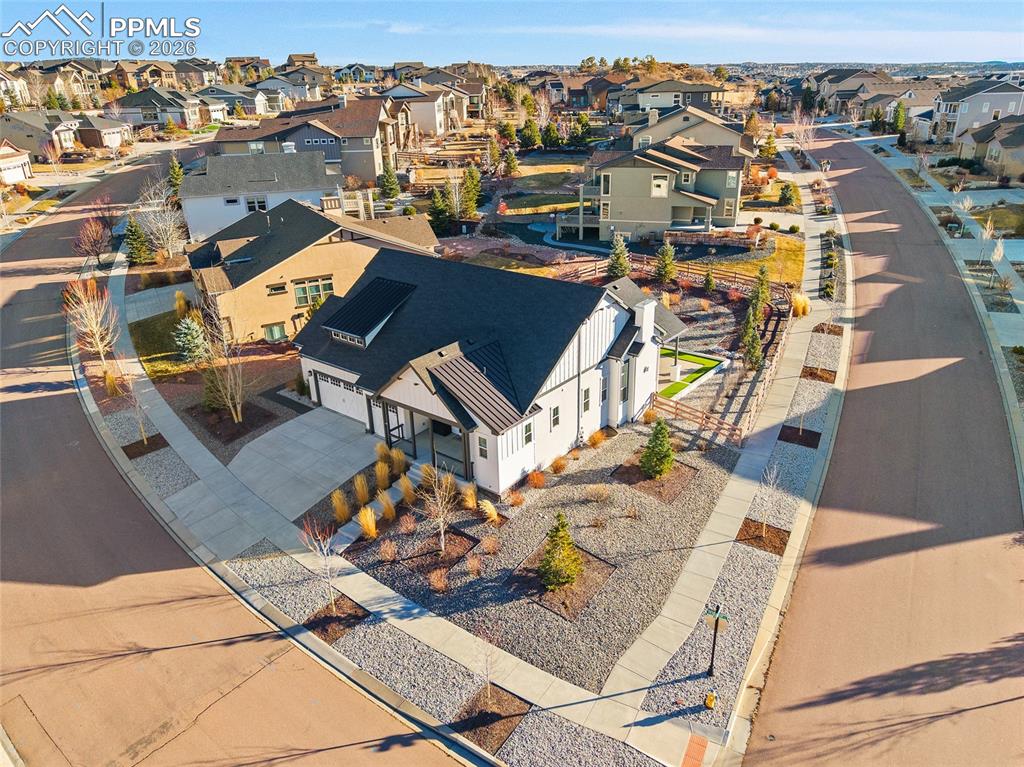 12598 Pensador Drive photo 3