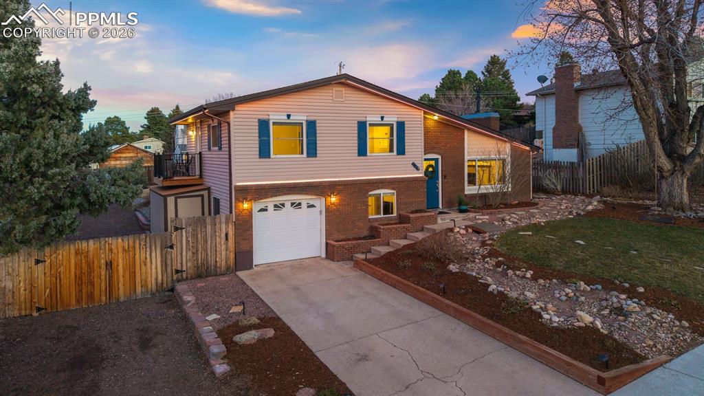 6347 E Wicklow Circle photo 2