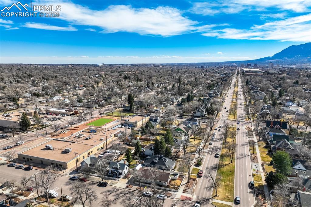 Just a few blocks from award winning Steele Elementary School!