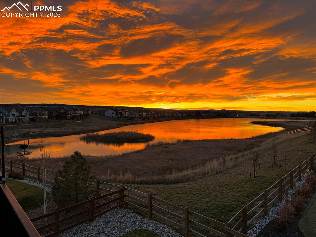 Beautiful Lake Sunset 