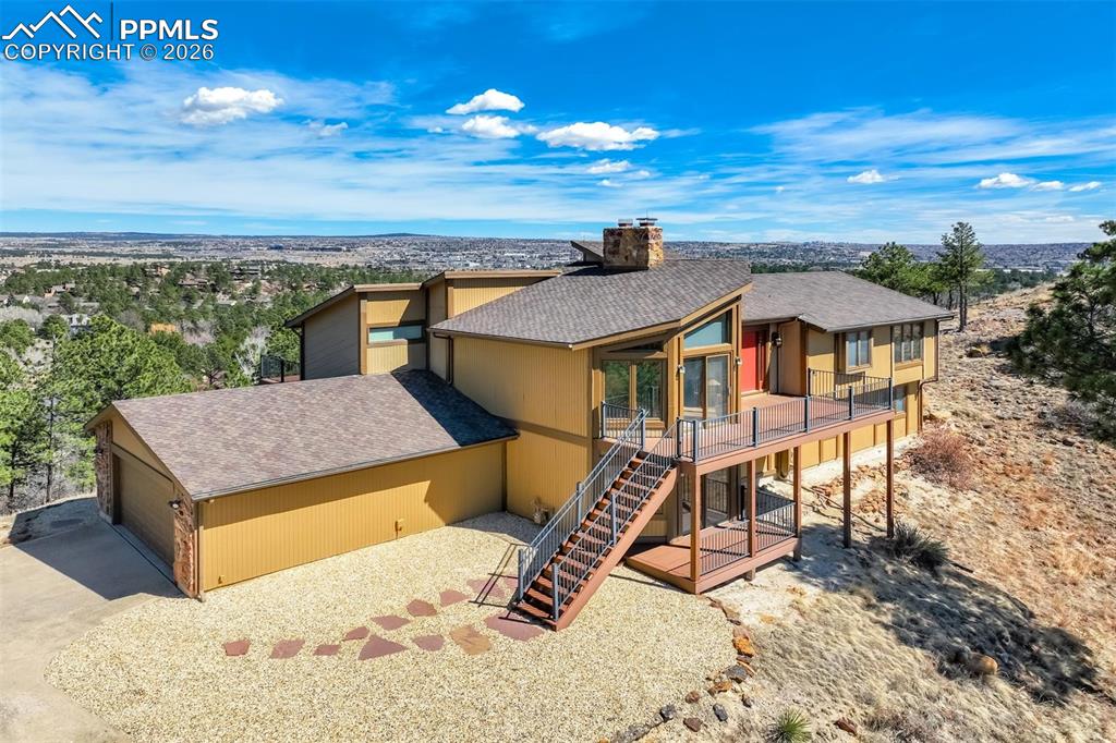 7035 Switchback Trail