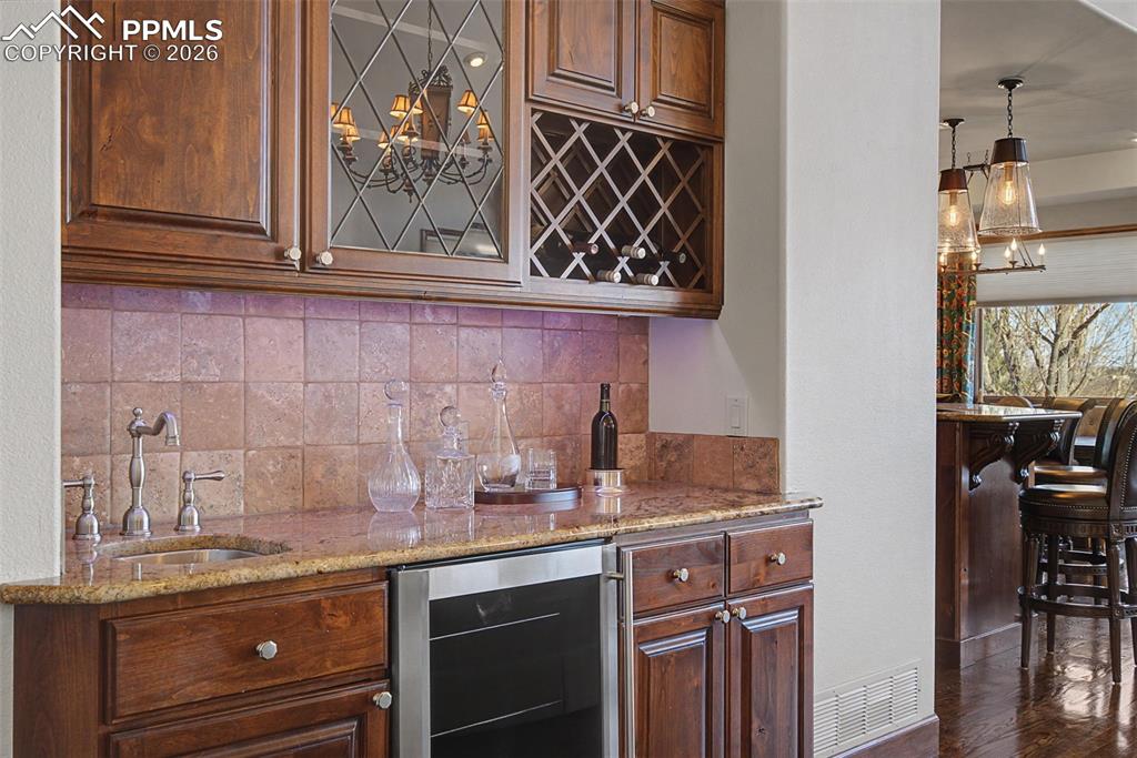 Main Level Wet Bar
