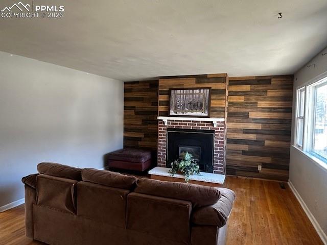 615 Echo Lane photo 3