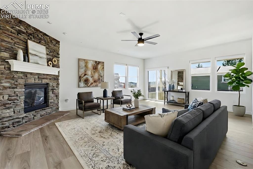 Photo virtually staged