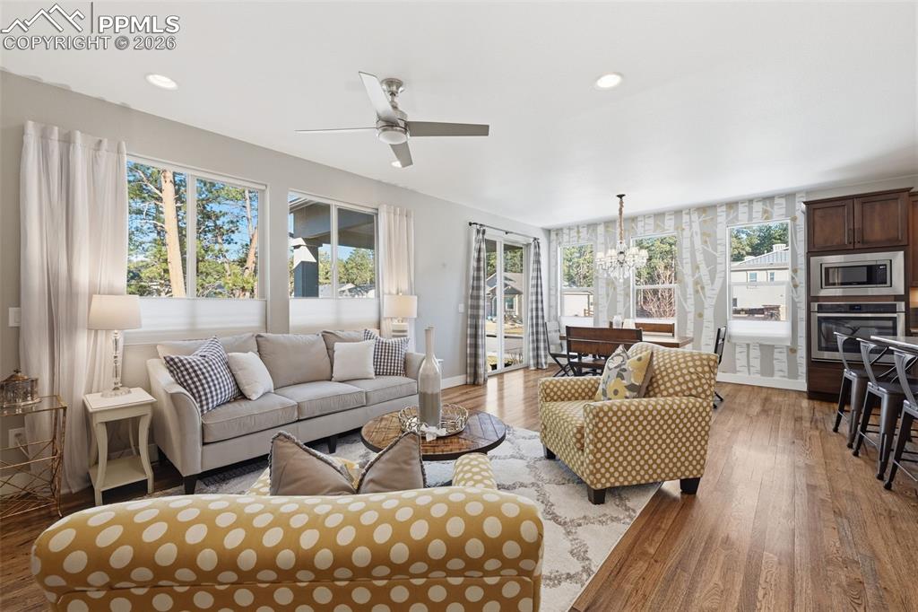 Open floor plan for entertaining!