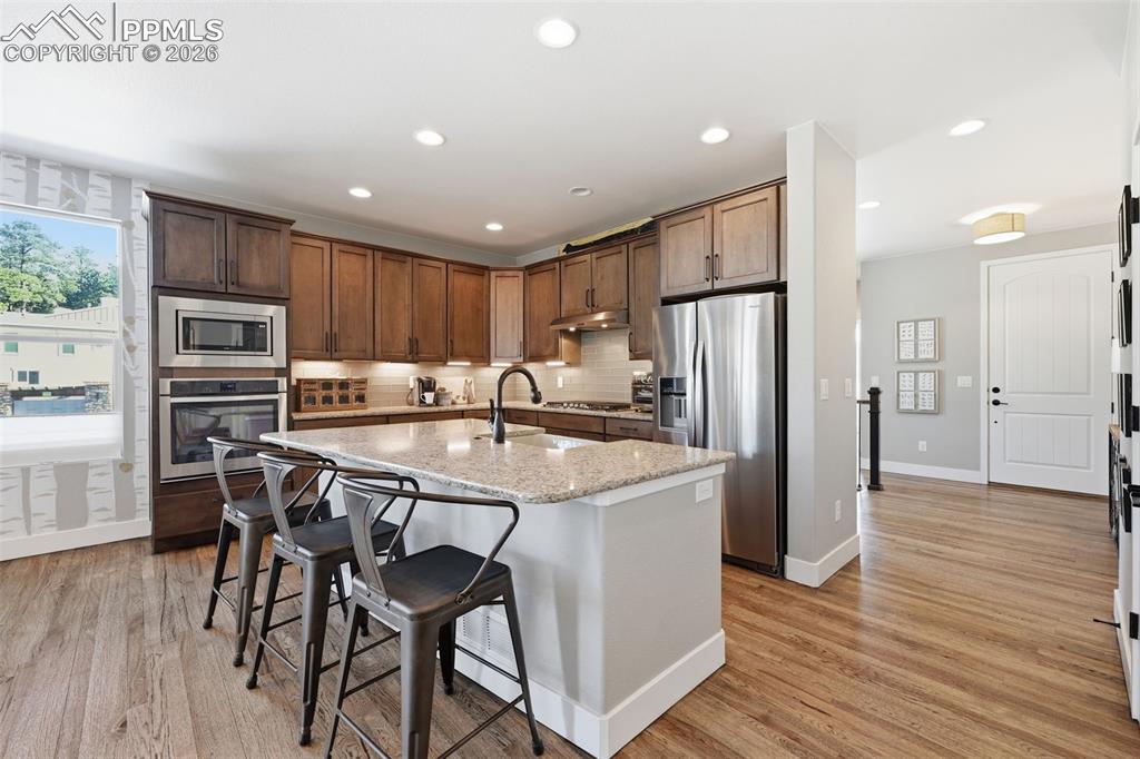 Large island and granite counters!