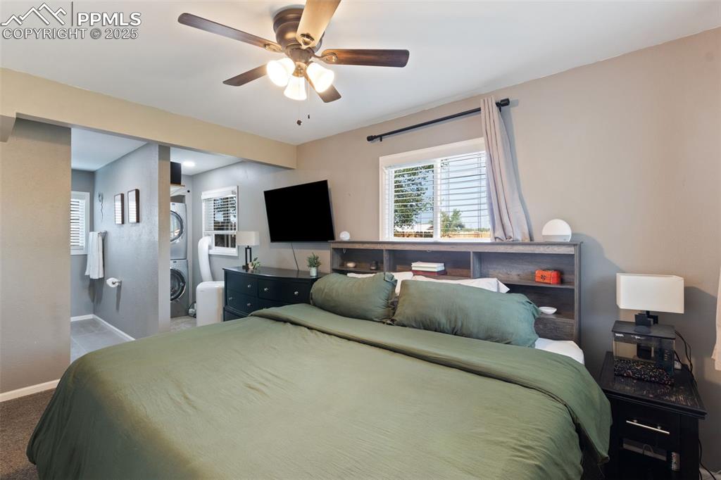 PRIMARY BEDROOM HAS AN EN SUITE BATHROOM