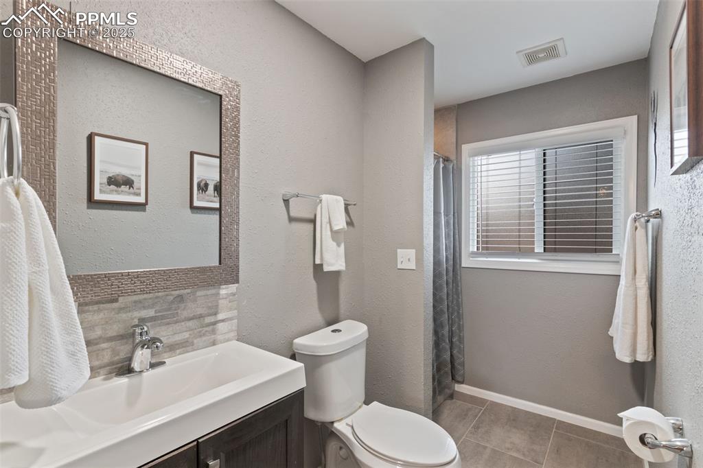 PRIMARY ENSUITE BATHROOM