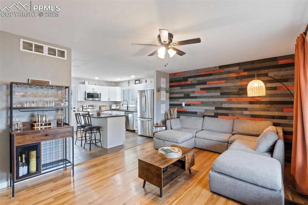 1315 Pando Avenue photo 3