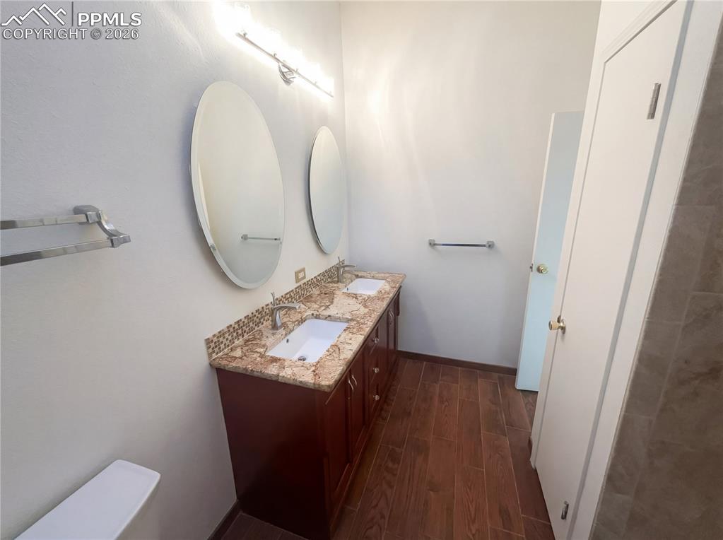 3911 Smoke Tree Drive