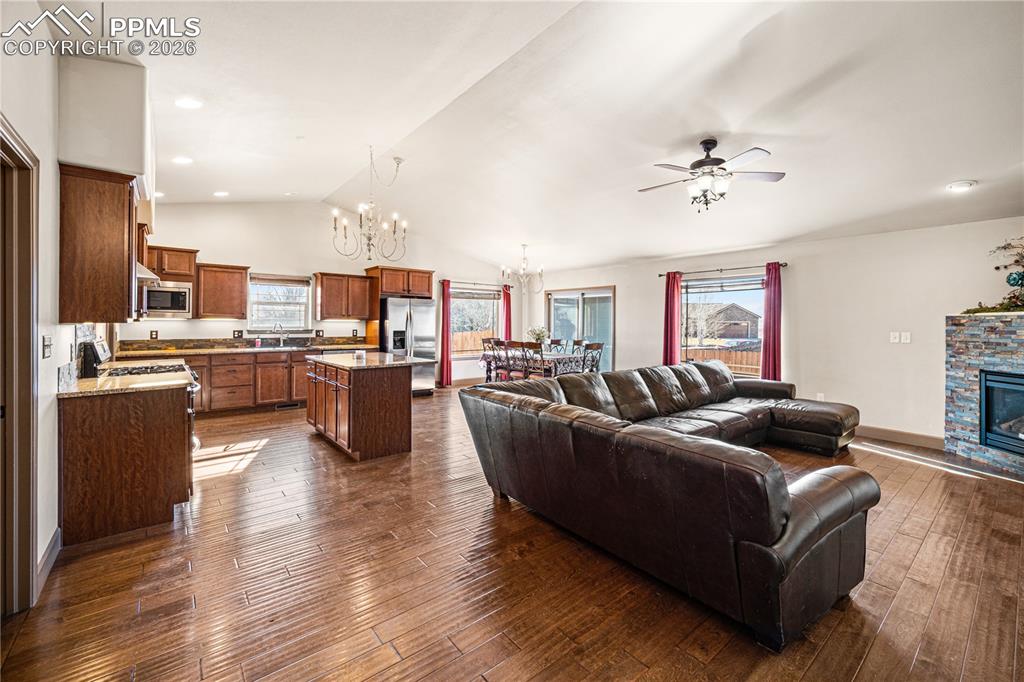 5707 Mark Twain Lane photo 3