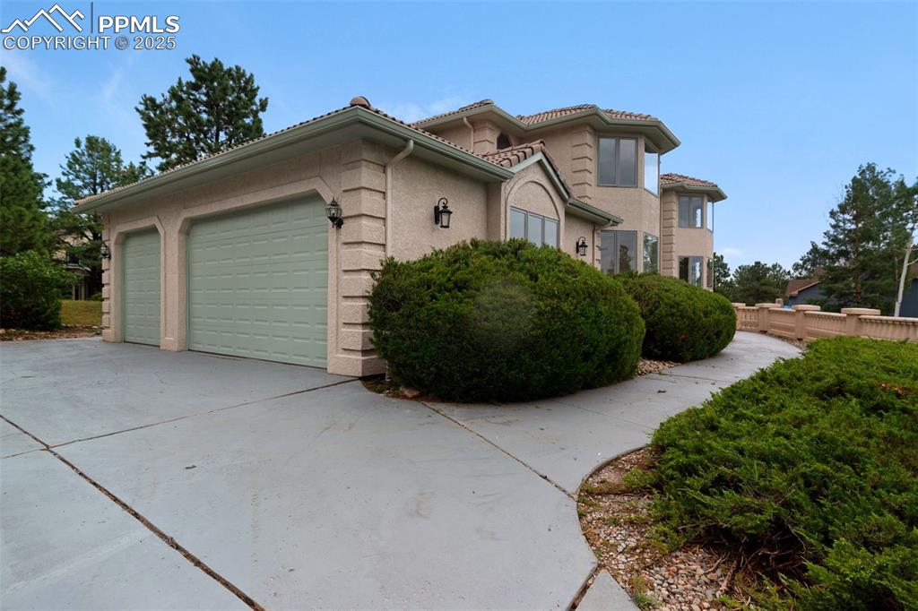 19575 Misty Morning Drive photo 2