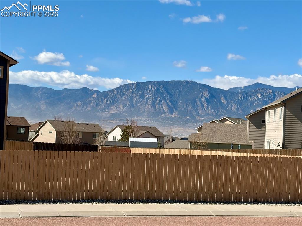 4653 Dancing Light Way photo 2