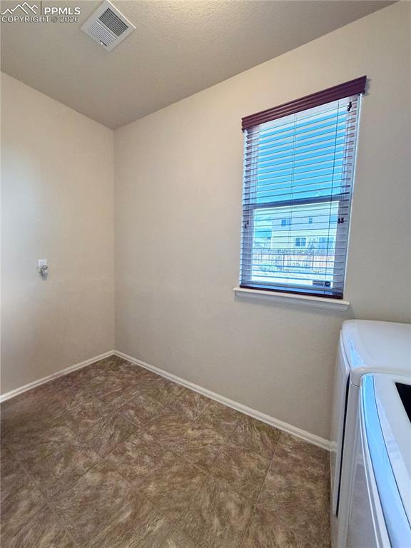 Spacious laundry room
