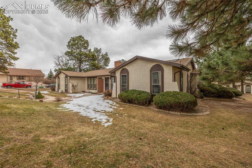 406 Valley Hi Circle #B photo 3