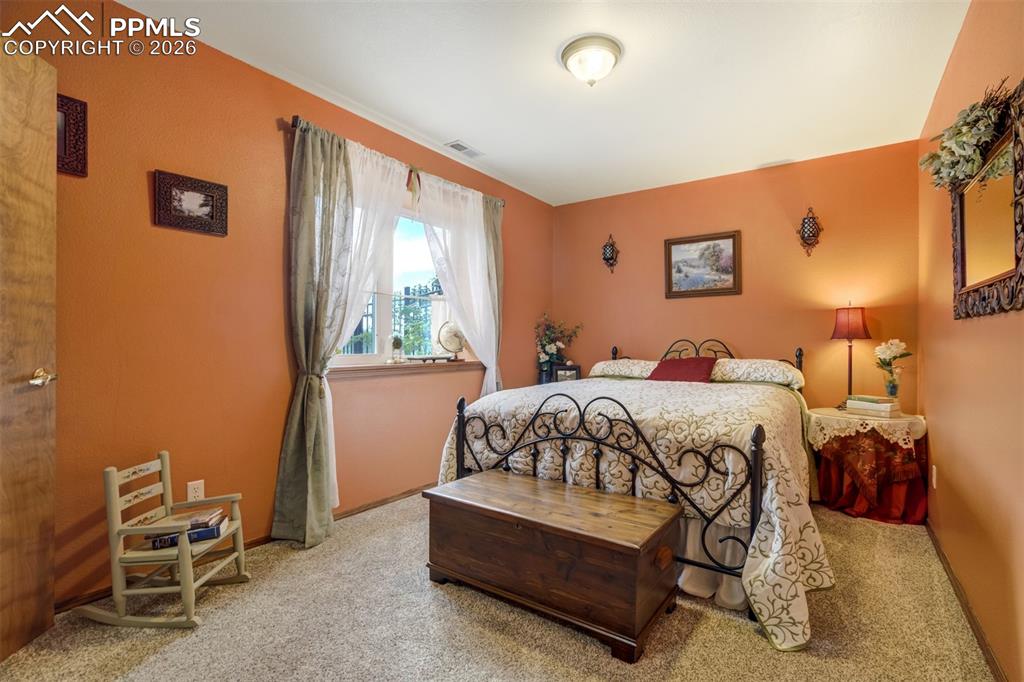 Lower Level bedroom #4