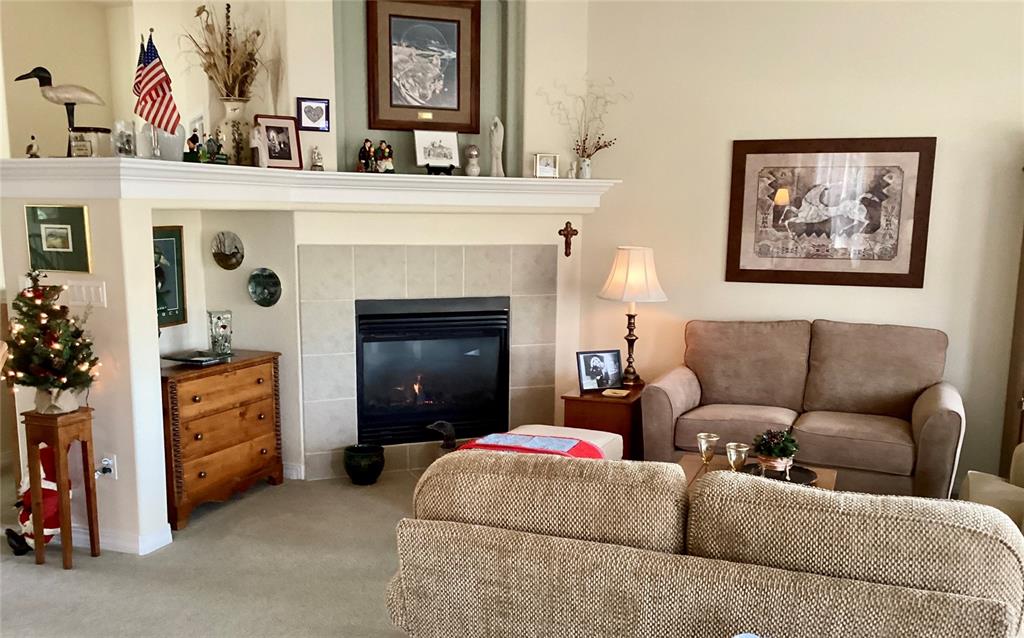 10083 Clovercrest Drive photo 3