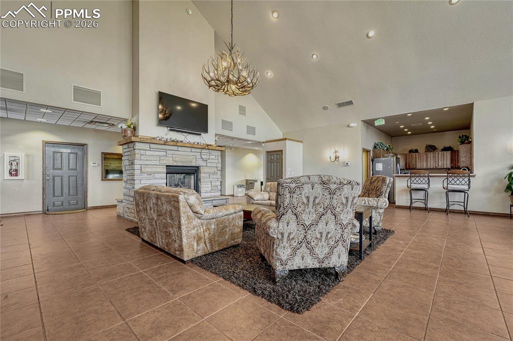 A great space to come together and enjoy the company of others (available for homeowners to use)