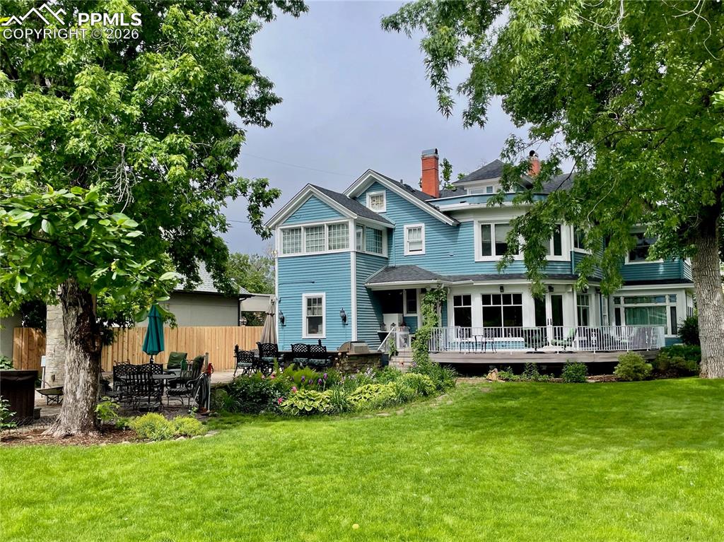 1528 Wood Avenue photo 3