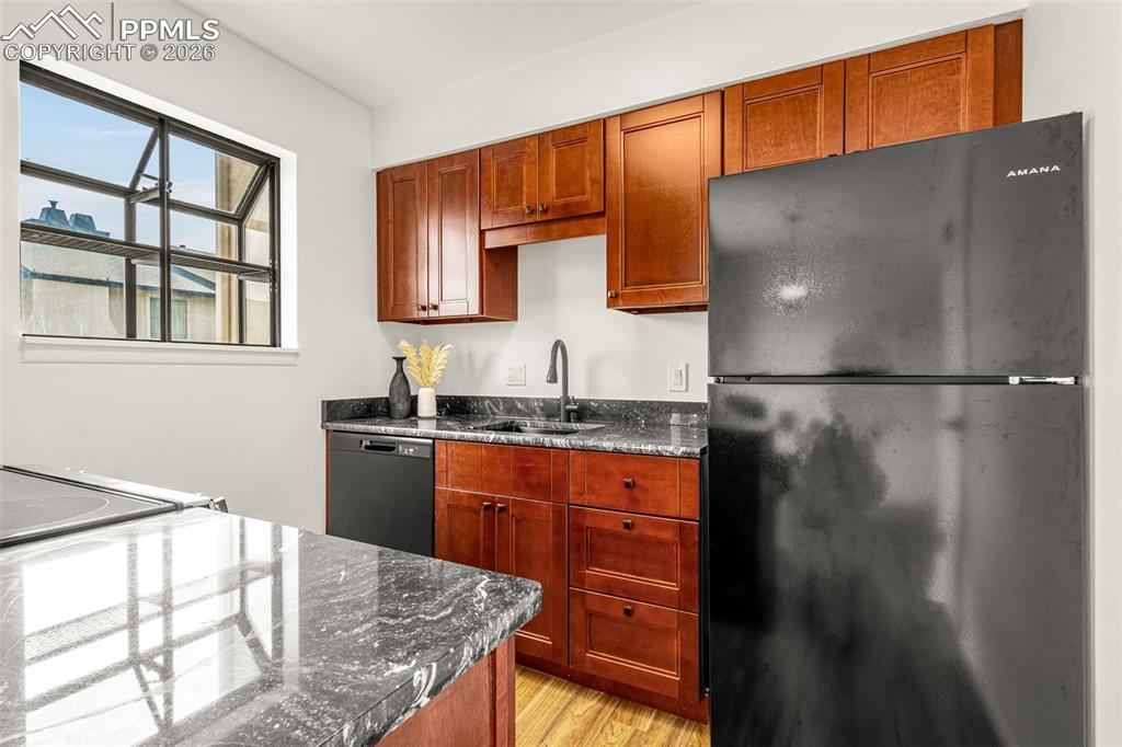 2107 Mount Washington Avenue photo 2