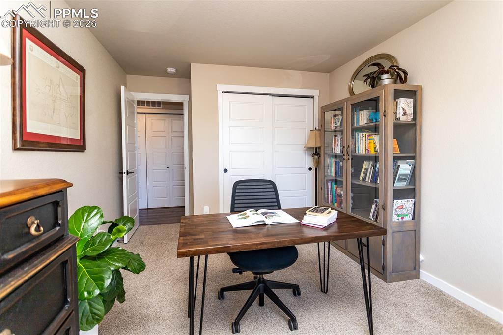 BR 2 doubles as a home office! 