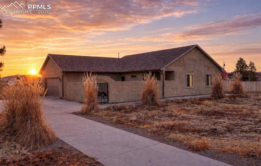 1470 Villa Spanada Street