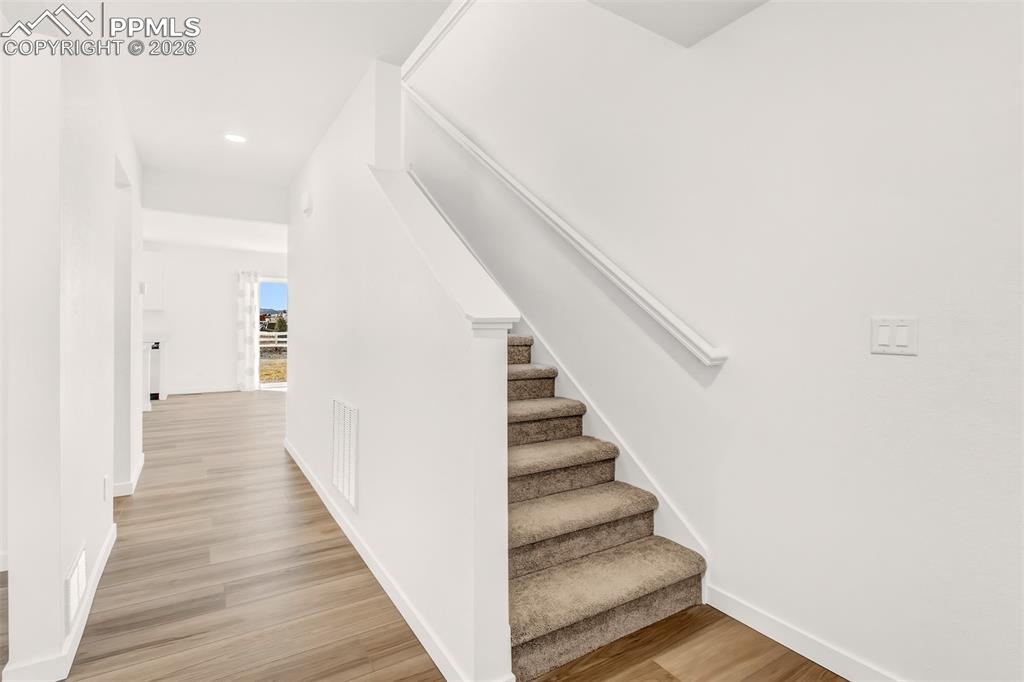 7864 Desert Wrangler Drive photo 3