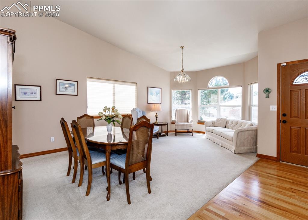 5431 Wells Fargo Drive photo 3