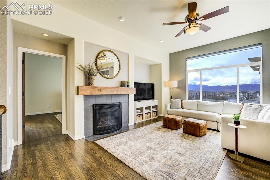 Enjoy the stunning views and natural light 