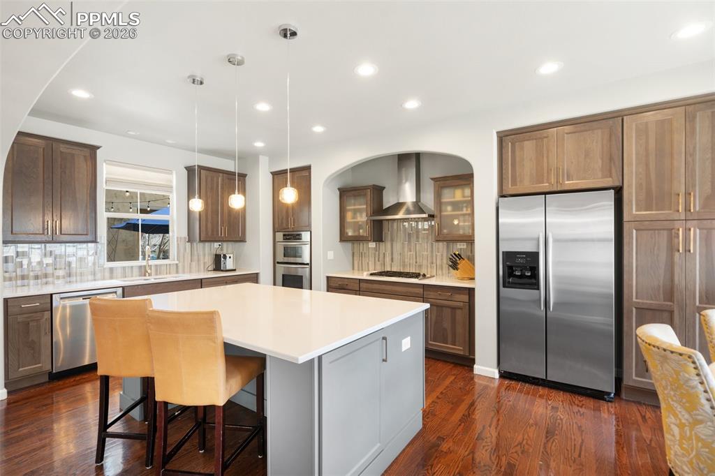 1868 La Bellezza Grove photo 3