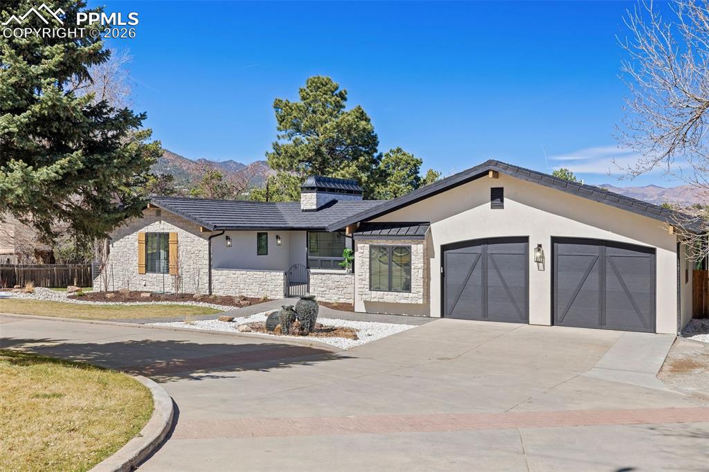 1308 Mesa Avenue photo 2