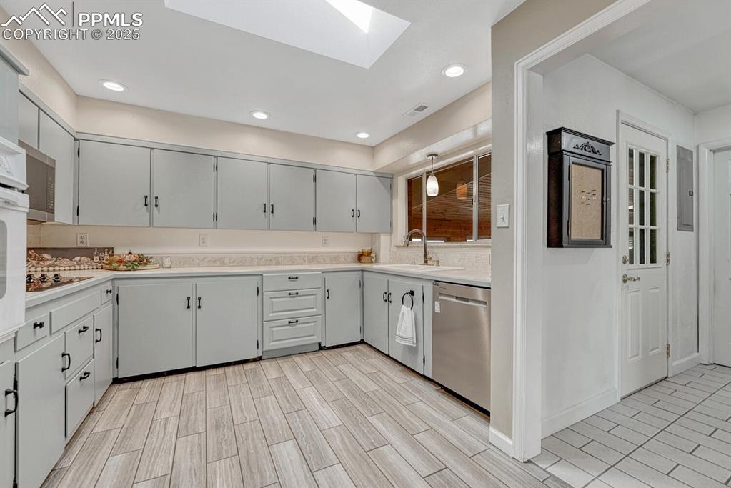 Operable skylight in kitchen