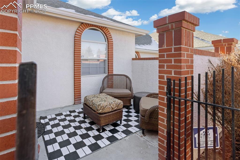 3254 Soaring Bird Circle