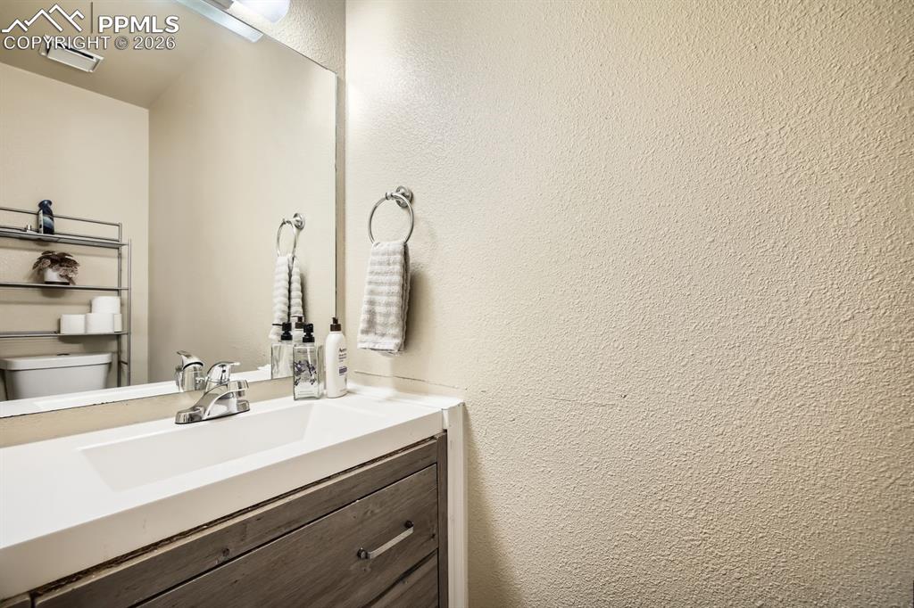 Main level powder room