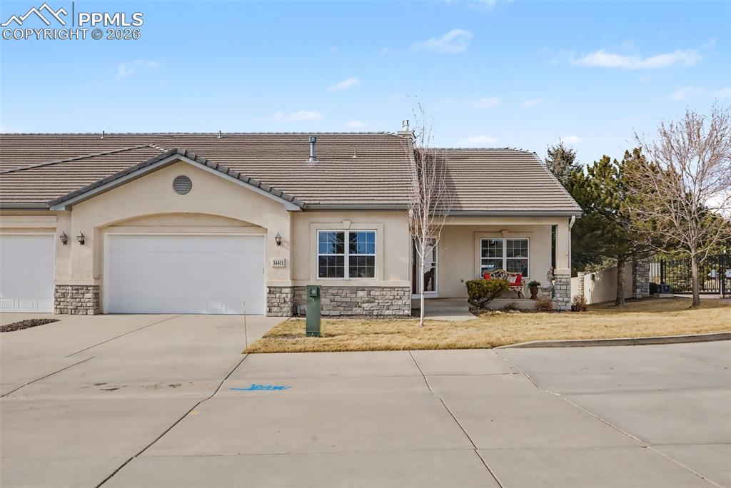 14401 Eagle Villa Grove photo 2