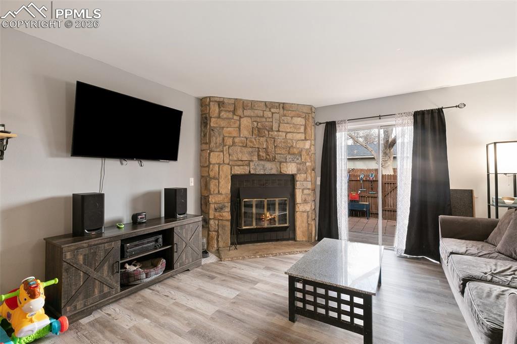 4054 Charleston Drive