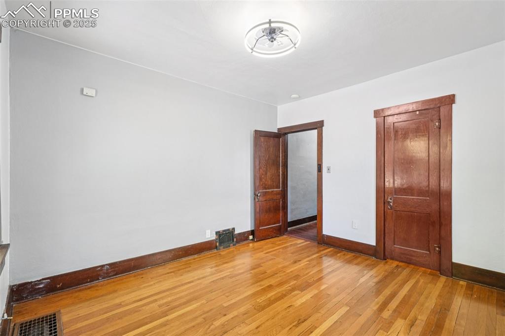 Primary bedroom main level