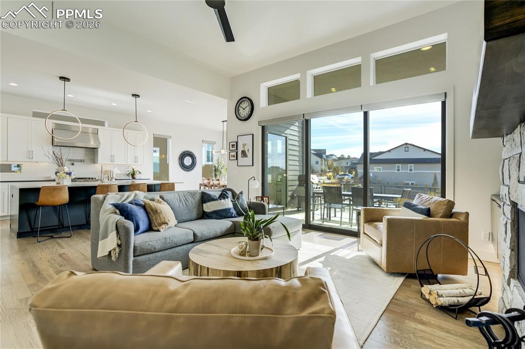 Dramatic Western Window Wall Stacked Slider Frames Vista Views and Creates a Seamless Connection Between the Interior and the Exterior Living Spaces