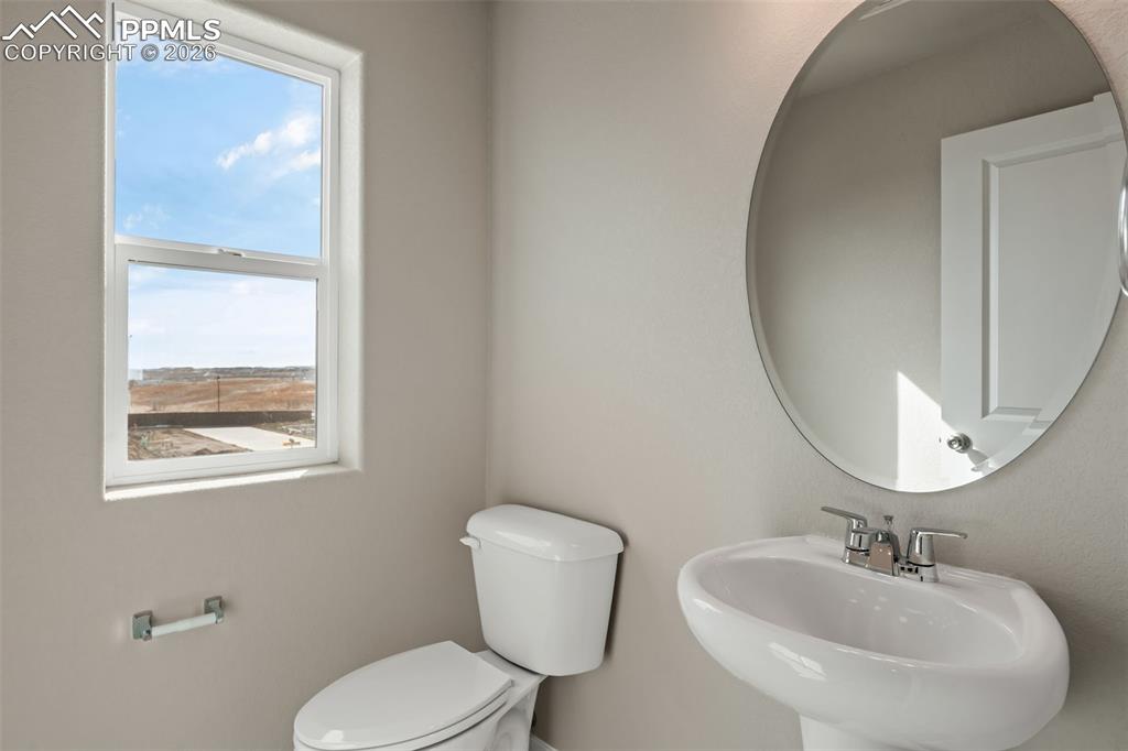 *Photos of previous inventory home of same floor plan - features and options will vary*