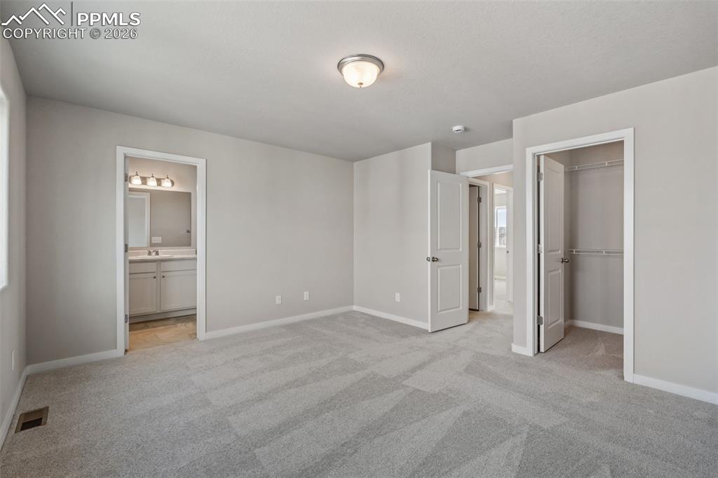 *Photos of previous inventory home of same floor plan - features and options will vary*