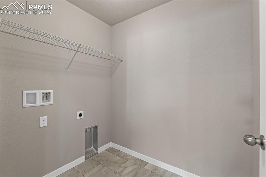 *Photos of previous inventory home of same floor plan - features and options will vary*