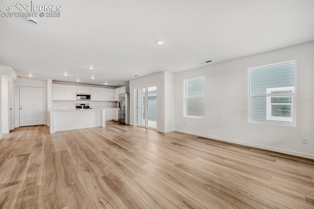 7864 Miners Camp Way photo 2