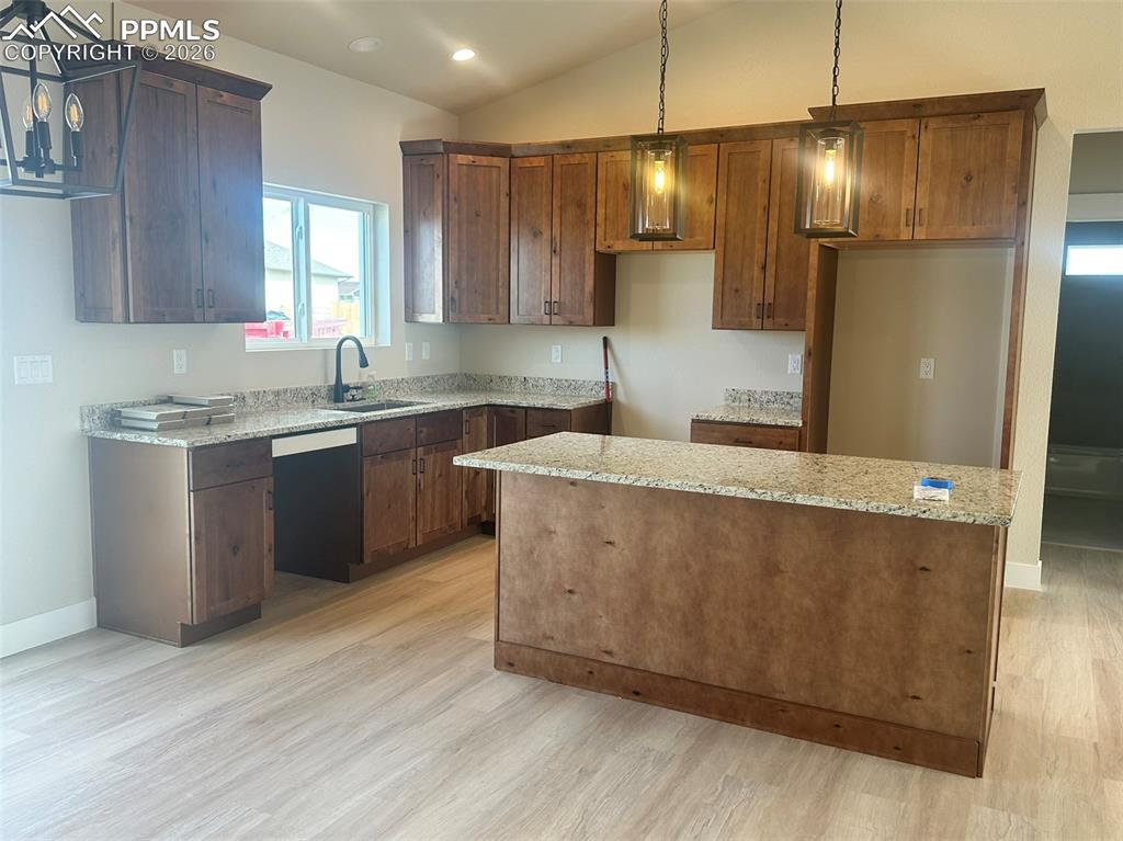 571 N Campbell Drive photo 2