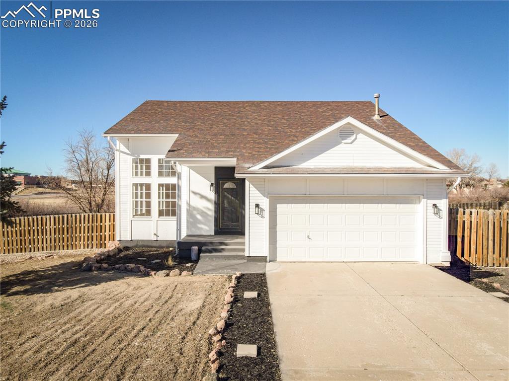 473 S Hook Court photo 2