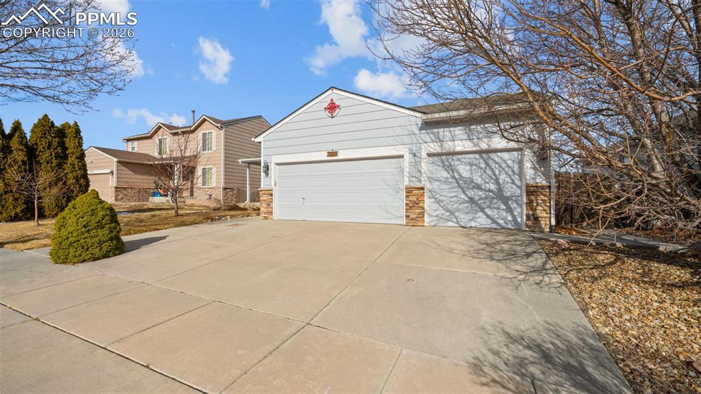 7558 Patina Court photo 3